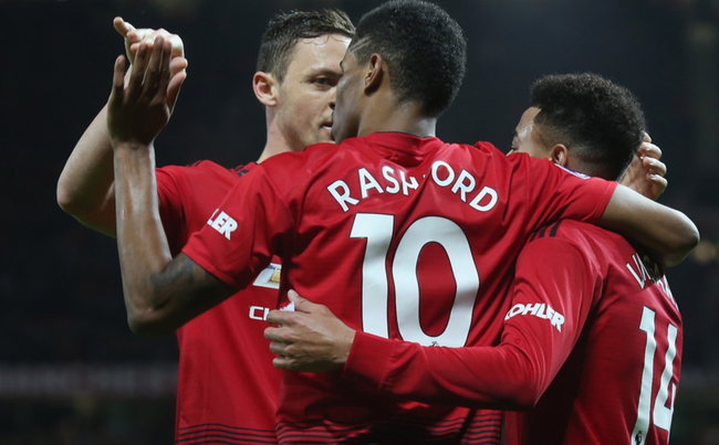 在首日率先 在首日率先